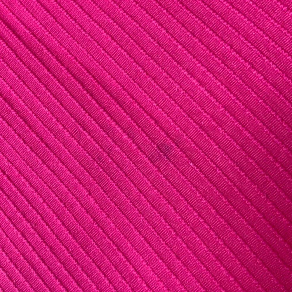 Vintage Bates prime rib hot pink /Barbie pink twin cotton bed spread / coverlet